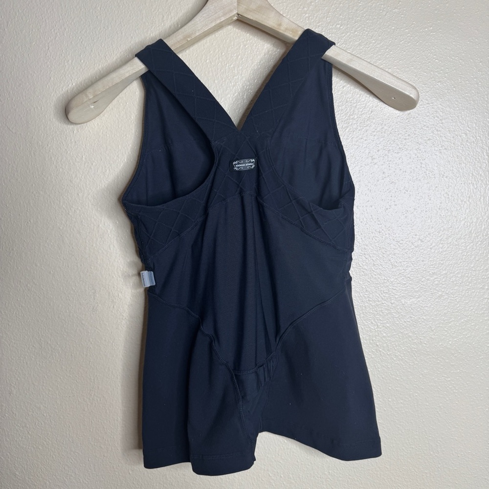 Lululemon Athletica Tank Top Women's Black 6 Deep V-Neck Racerback Performance - Picture 7 of 7